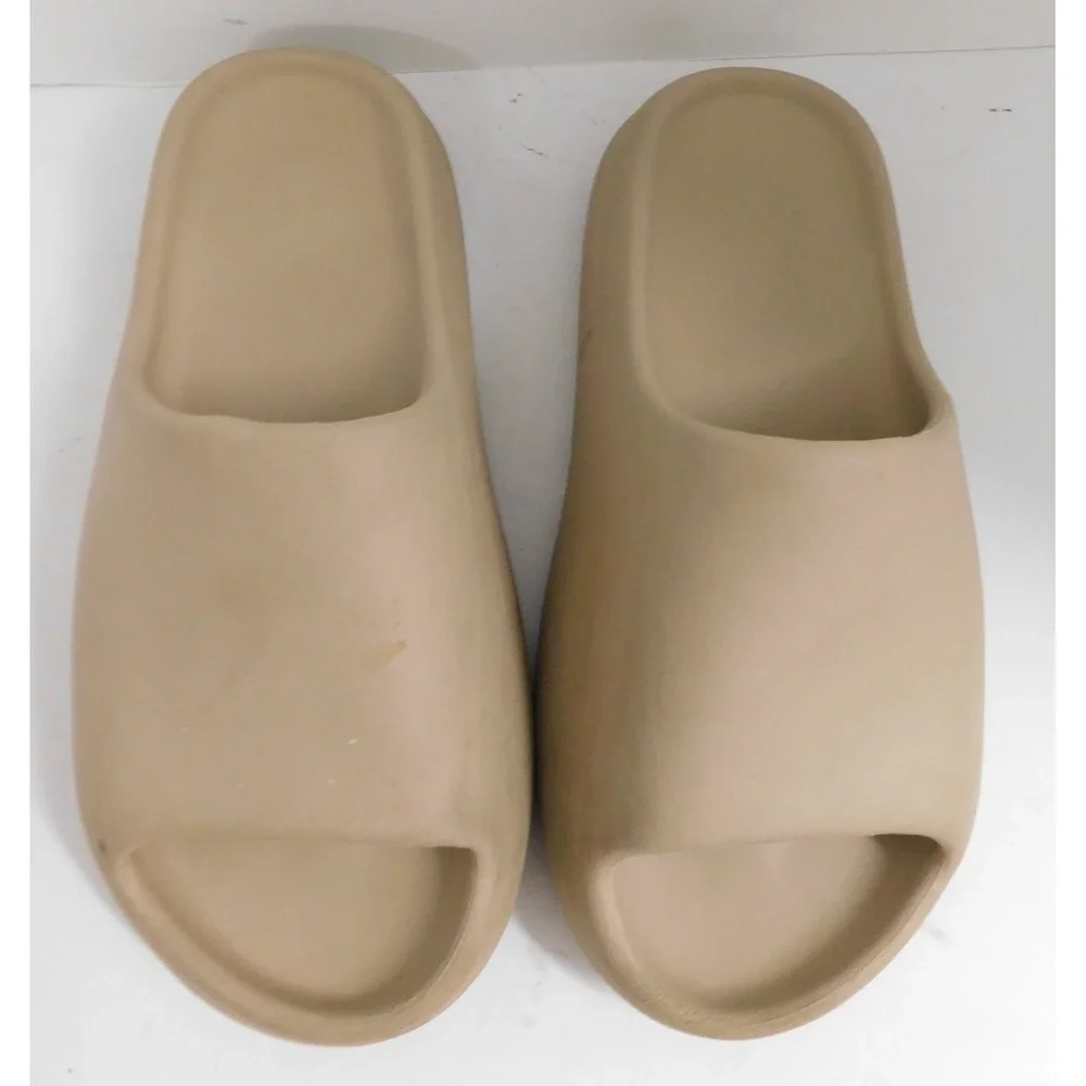 adidas Yeezy Slide Beige Men's US 9 Slip-On Comfort Sandals